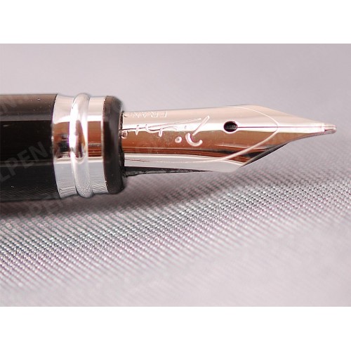 Перьевая ручка PICASSO 907 Black Red